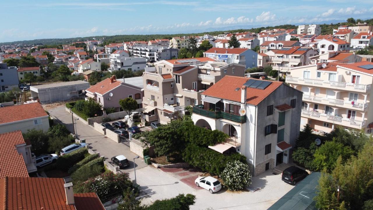 Apartment Glicinija Zadar Exterior foto